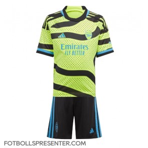 Arsenal Bortatröja Barn 2023-24 Kortärmad (+ korta byxor)
